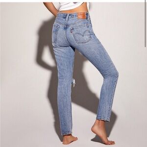 Levi’s 501 Skinny Jean 25